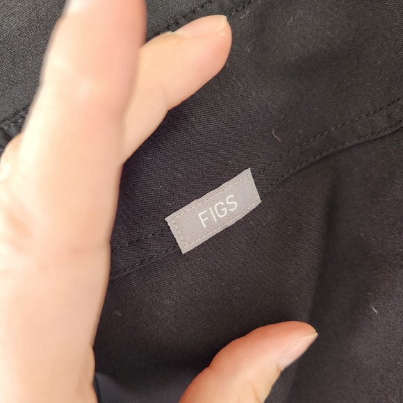 Figs black scrub pants - Picture 8 of 12